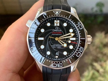 OMG0649A - Seamaster 300m James Bond 007 SS/RU VSF A8800