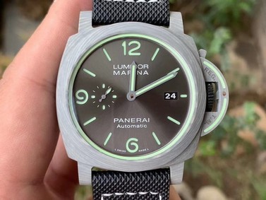 PAM1118 LUMINOR MARINA 