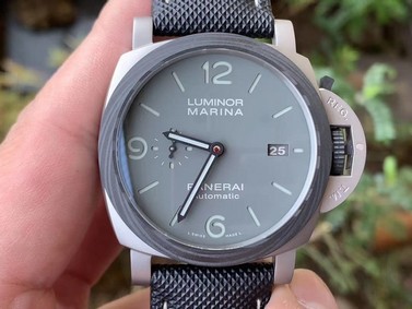 PAM 1662 SATIN-POLISHED TI VSF 1:1 BEST EDITION ON BLACK KEVLAR COMPOSITE STRAP P.9010 CLONE