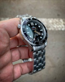 Omega Seamaster 007 Edition Black Dial