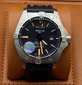 Breitling Bandit Black Chrono High Version on Black Rubber Strap