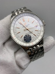 Breitling Navitimer White Chrono High Version on SS Strap