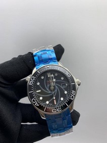 Omega Seamaster 007 Edition
