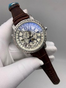 Patek Philippe Geneve Engraved White Dial