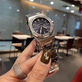 Audemars Piguet Royal Oak 33mm Silver Blue Dial