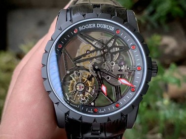 Roger Dubuis G041C - Excalibur Spider Skele Flying Tourb TI/RU Black BBR