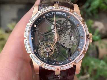 Roger Dubuis G041C - Excalibur Spider Skele Flying Tourb TI/RU Gold BBR