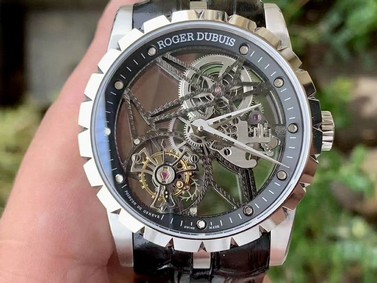 Roger Dubuis G041C - Excalibur Spider Skele Flying Tourb TI/RU Black BBR