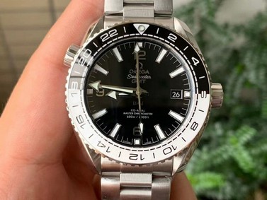 Planet Ocean 600M 'Tai Chi' GMT 43.5mm VSF 1:1 Best Edition Black/White Ceramic Bezel and Dial A8906 Super Clone