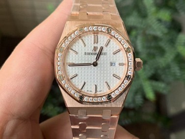Lady Royal Oak 33mm YG JF 1:1 Best Edition Silver Dial Diamonds Bezel on YG Bracelet Swiss Quartz
