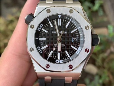 AP0643 - Royal Oak Offshore Diver 15710 SS/RU JF V10