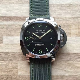 PN312NLE - PAM312 1950 3 Days Auto SS/LE Black
