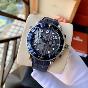 Omega Seamaster Grey Dial on Blue Rubber Strap Chrono