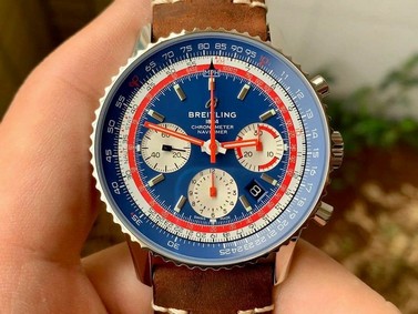 Navitimer B01 Chronograph 43 TWA Editioin SS OXF Blue Dial on SS Mesh Bracelet 7750