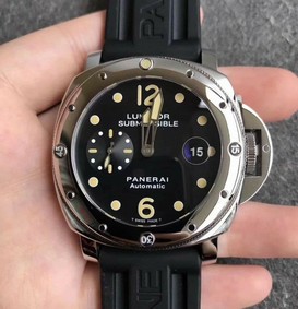 PAM984 Mike Horn Submersible VSF 1:1 Best Edition Black Dial on Black Rubber Strap P.9010 Clone