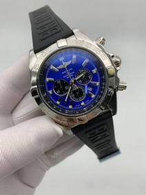 Breitling Avenger Blue Dial High Version on Black Rubber Strap