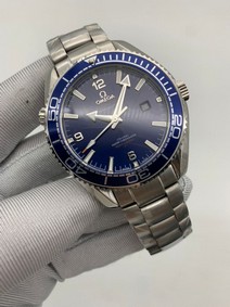 Omega Seamaster Blue Dial on Steel Strap