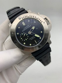 Panerai Submersible Automatic Silver on Black Rubber Strap