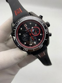 Omega Seamaster Chrono Black Red