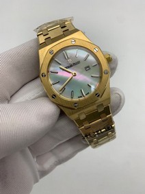 Audemars Piguet Royal Oak 33mm Gold
