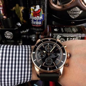 Breitling Navitimer Black Dial on Black Rubber Strap