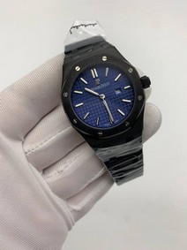 Audemars Piguet Royal Oak 33mm Blue Dial SB