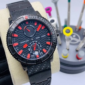 UN Marine Black/Red Dial Black Case on Black Rubber Strap