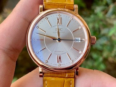 Portofino 37mm RG V7F 1:1 Best Edition White Dial on Light Brown Leather Strap