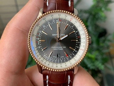 Navitimer 1 SS 41mm V7F 1:1 Best Edition RG Bezel Gray Dial on Brown Leather Strap