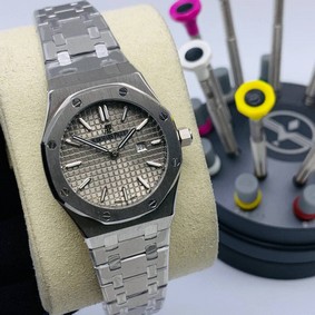 Audemars Piguet Royal Oak 33mm SG Blue Dial High Version