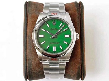 Rolex Oyster Pert 41mm 124300 904L SS/SS Green GMF A3230