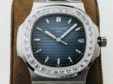 Nautilus Jumbo 5711 PF 1:1 Best Edition Blue Textured Dial Diamonds Bezel on SS Bracelet A324