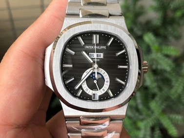 NAUTILUS 5726 COMPLICATED SS 1:1 BEST EDITION BLACK TEXTURED DIAL ON SS BRACELE